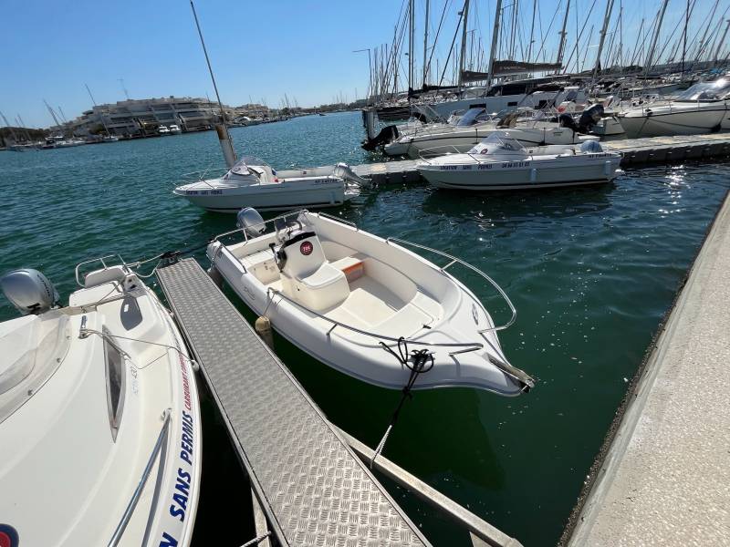 Location Bateau sans Permis - Galia 440
